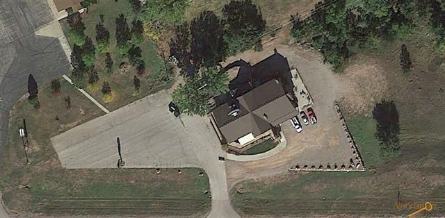 Wooley's Grill & Cellar: 1648 Highway 18 Byp, Hot Springs, SD 57747